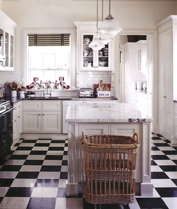 dreamy kitchen black and white tiles